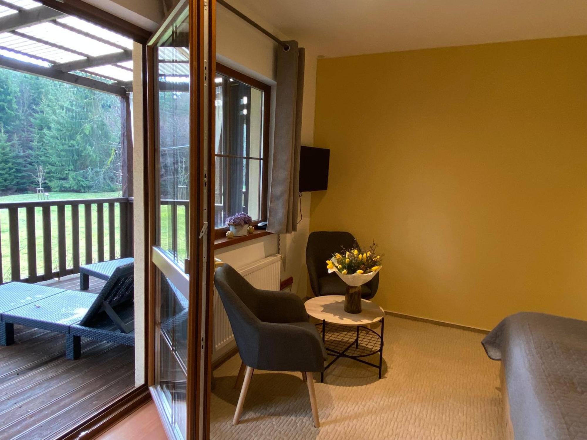 Resort Lesni Lazne Zvánovice 外观 照片